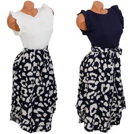 Vállán fodros megkötős ruha